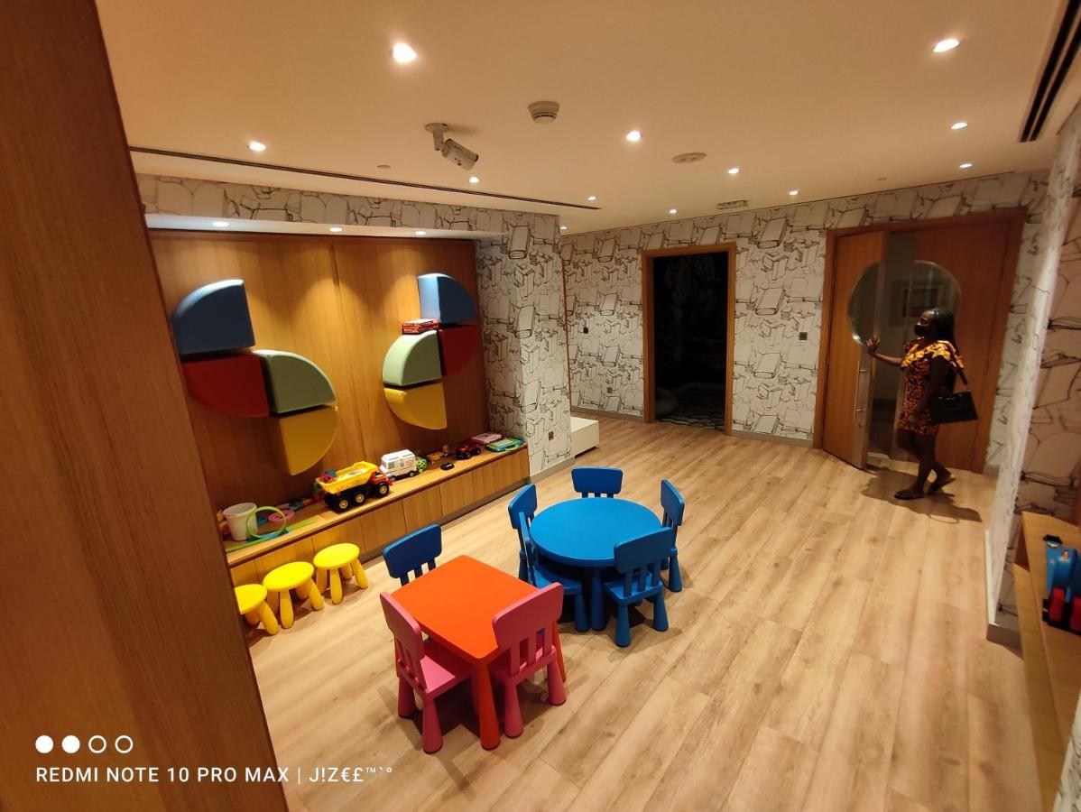 Notable 2Br At Sobha Hartland Greens Mbr City By Deluxe Holiday Homes Dubaj Kültér fotó