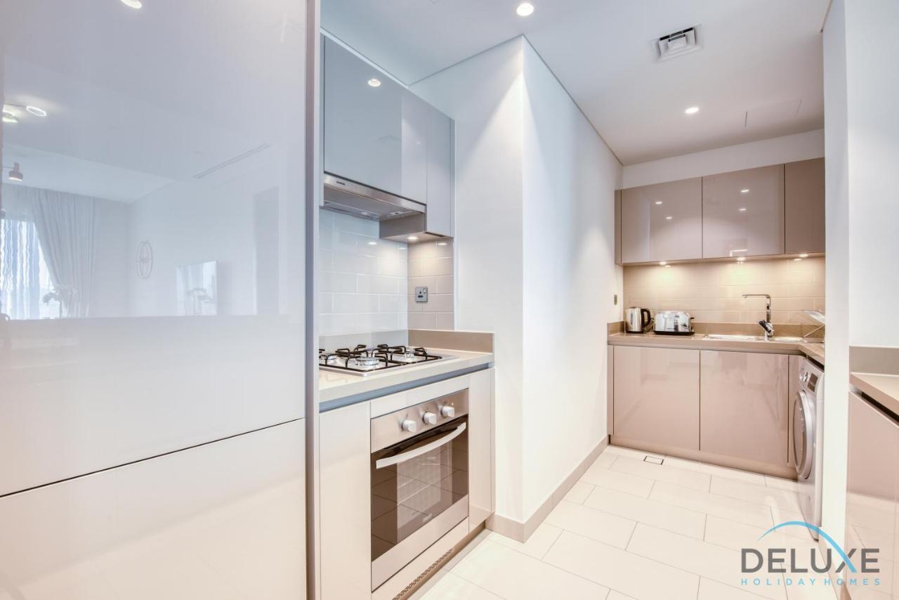Notable 2Br At Sobha Hartland Greens Mbr City By Deluxe Holiday Homes Dubaj Kültér fotó