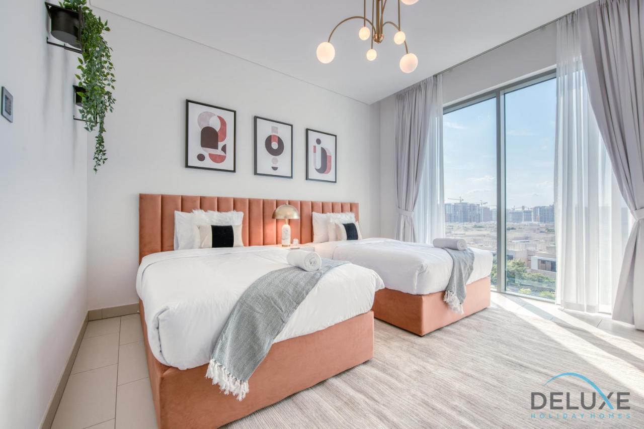 Notable 2Br At Sobha Hartland Greens Mbr City By Deluxe Holiday Homes Dubaj Kültér fotó
